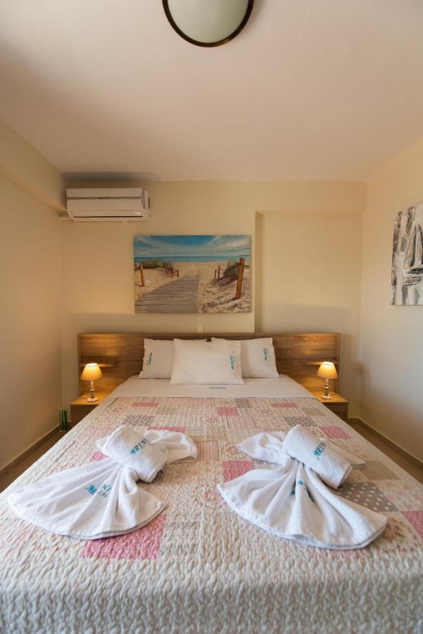 Ariadni -Villas- Luxury Houses กริโอปียี ภายนอก รูปภาพ