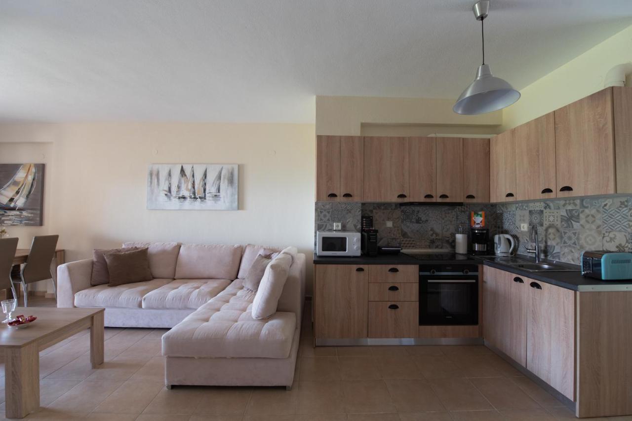 Ariadni -Villas- Luxury Houses กริโอปียี ภายนอก รูปภาพ